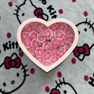 Pink Rose Heart Box